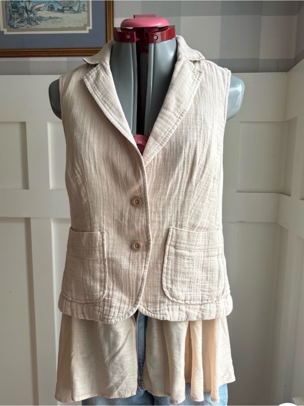 Sleeveless Cream Textured Button Vest Tunic - Women's Top 16”-17” pit to pit